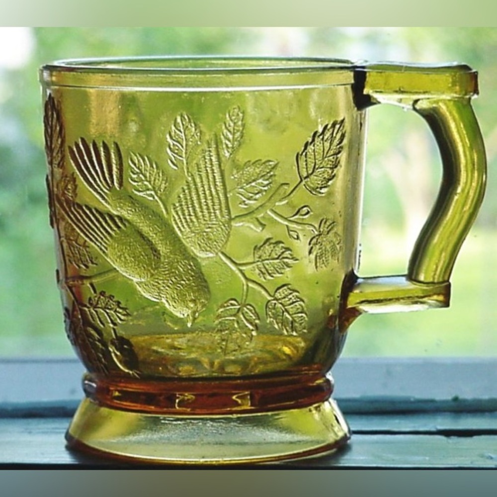 Mosser Glass Bird in Tree Amber Mug, MCM